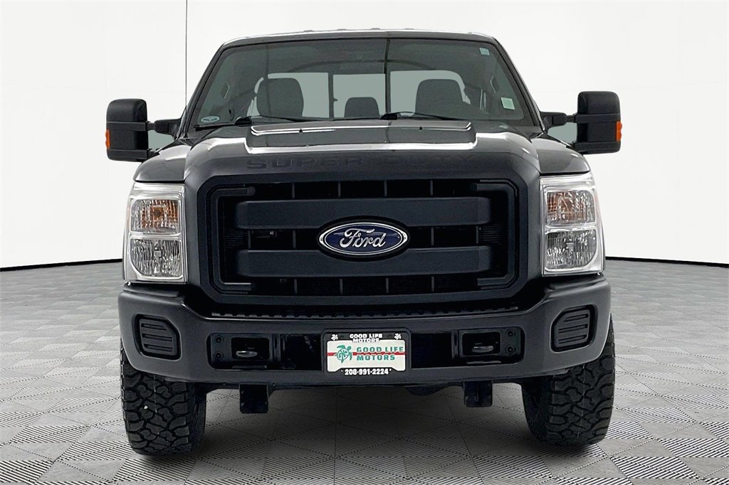 Used 2015 Ford F250 XL w/ Power Equipment Group image 2