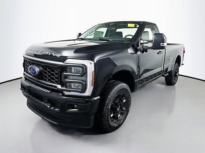 New 2026 Ford F350 XL image 3