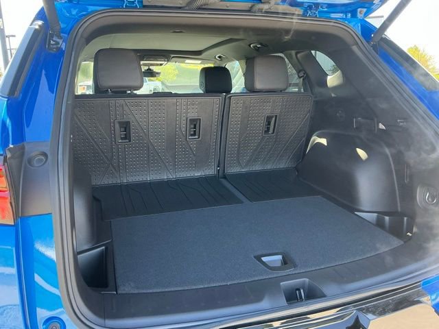 Used 2024 Chevrolet Blazer RS w/ Driver Confidence II Package AWD/4WD image 11