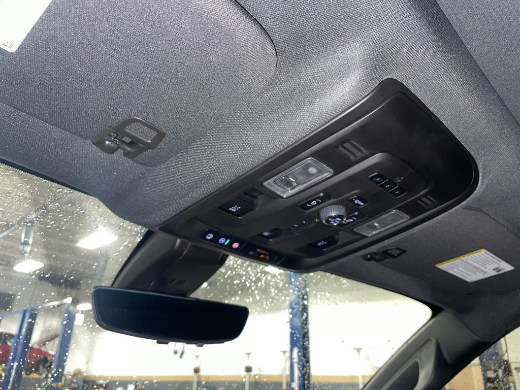 Used 2022 Chevrolet Tahoe High Country image 20