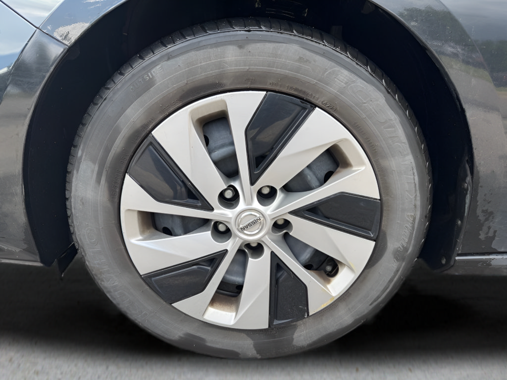 Used 2020 Nissan Altima 2.5 S FWD image 31