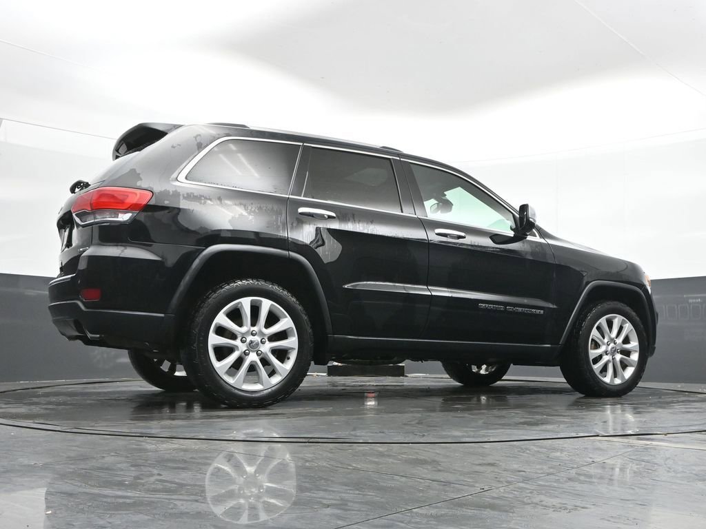 Used 2017 Jeep Grand Cherokee Limited image 45