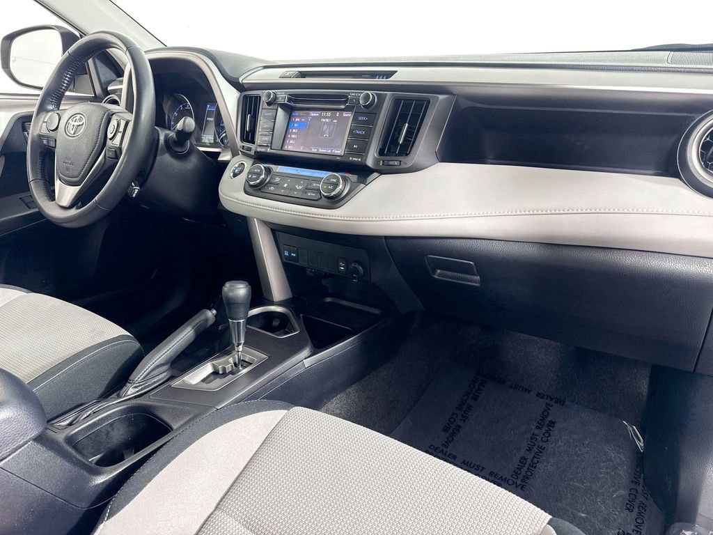Used 2018 Toyota RAV4 XLE w/ Plus Extra Value Package FWD image 31