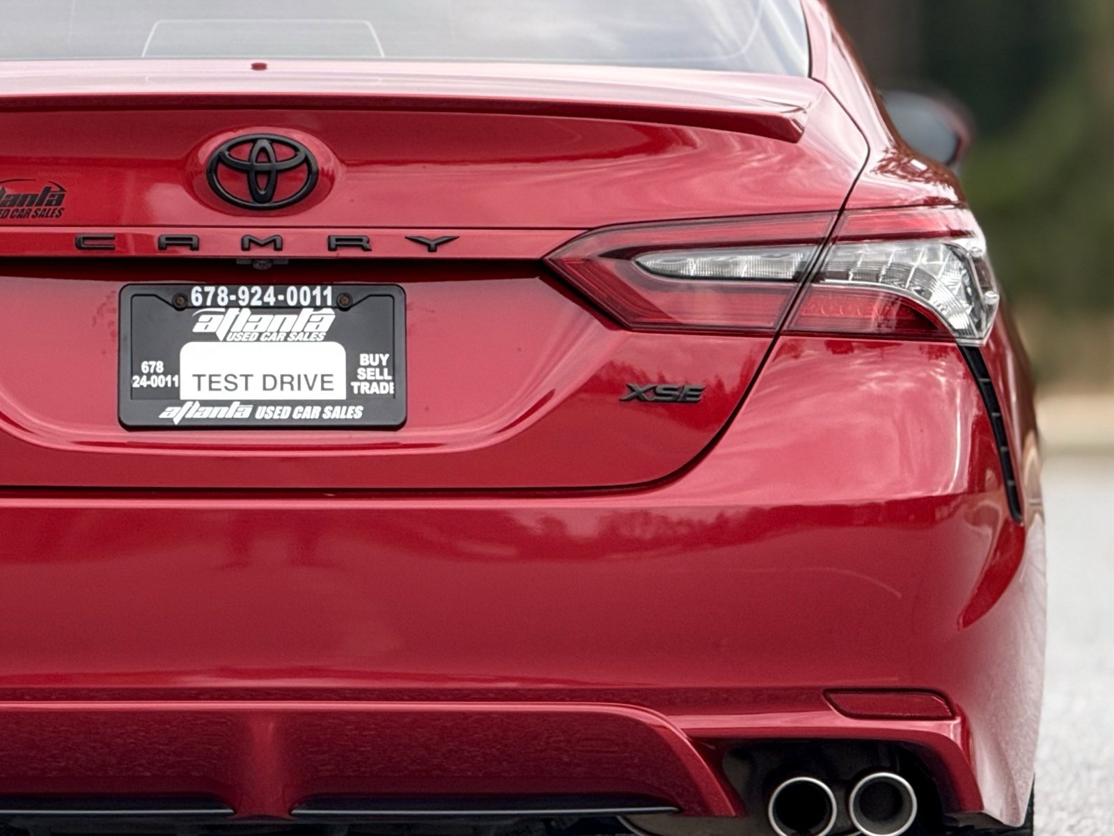 Used 2021 Toyota Camry XSE w/ Navigation Package image 16