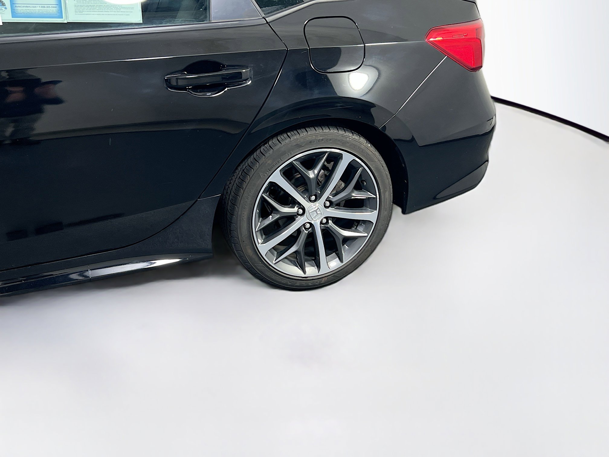 Used 2022 Honda Civic Touring image 31