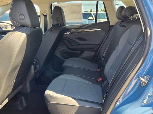 New 2026 Volkswagen Tiguan SE FWD image 6