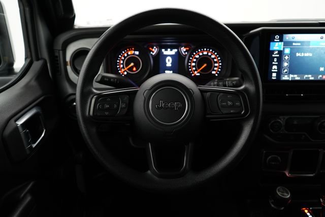 Used 2024 Jeep Wrangler Sport image 16