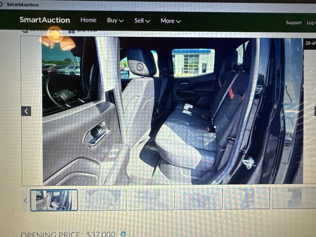 Used 2024 Chevrolet Colorado Z71 w/ Z71 Convenience Package 2 AWD/4WD image 15