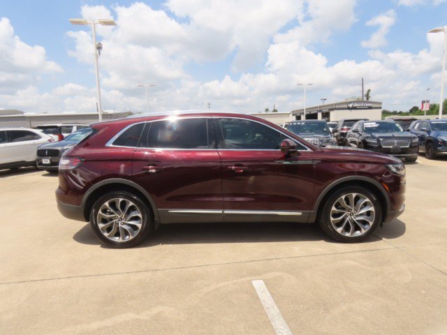 Used 2022 Lincoln Nautilus Reserve FWD image 8