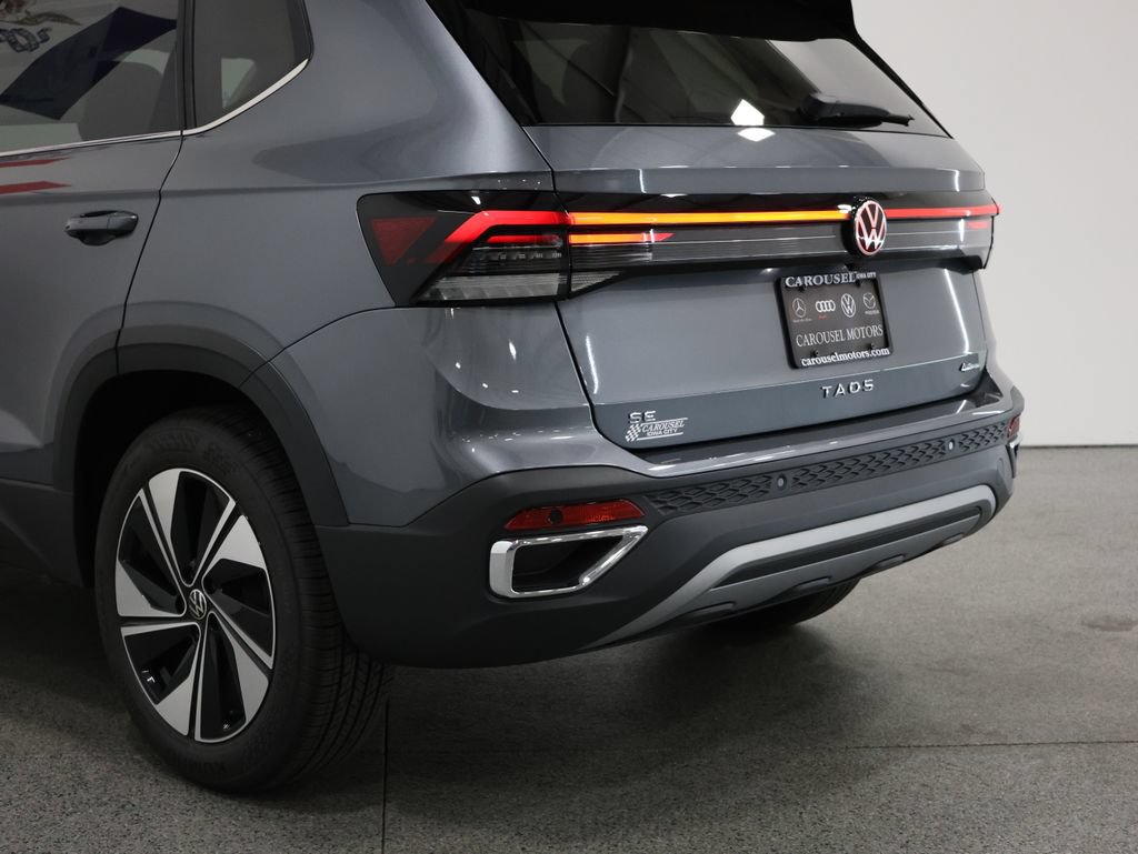 New 2026 Volkswagen Taos SE AWD/4WD image 10
