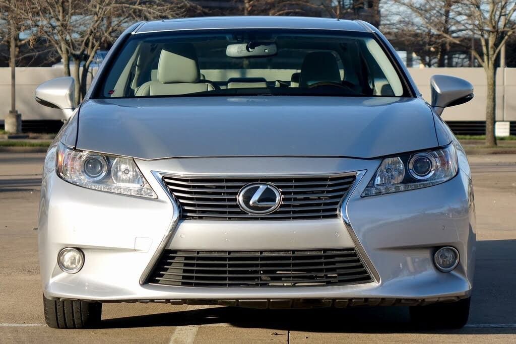 Used 2014 Lexus ES 350 w/ Premium Package image 16
