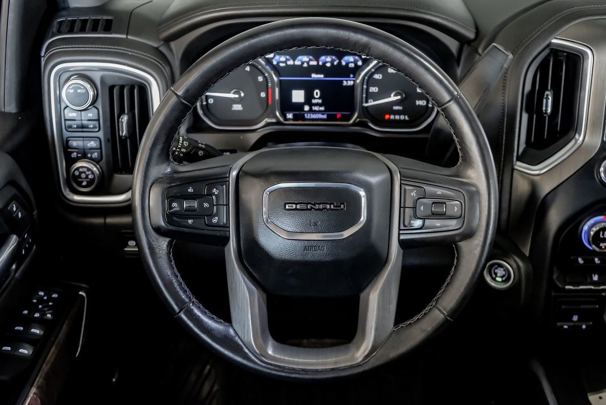 Used 2022 GMC Sierra 2500 Denali w/ Denali Ultimate Package image 16