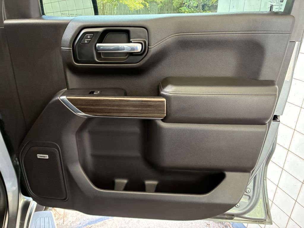 Used 2020 Chevrolet Silverado 1500 RST AWD/4WD image 18