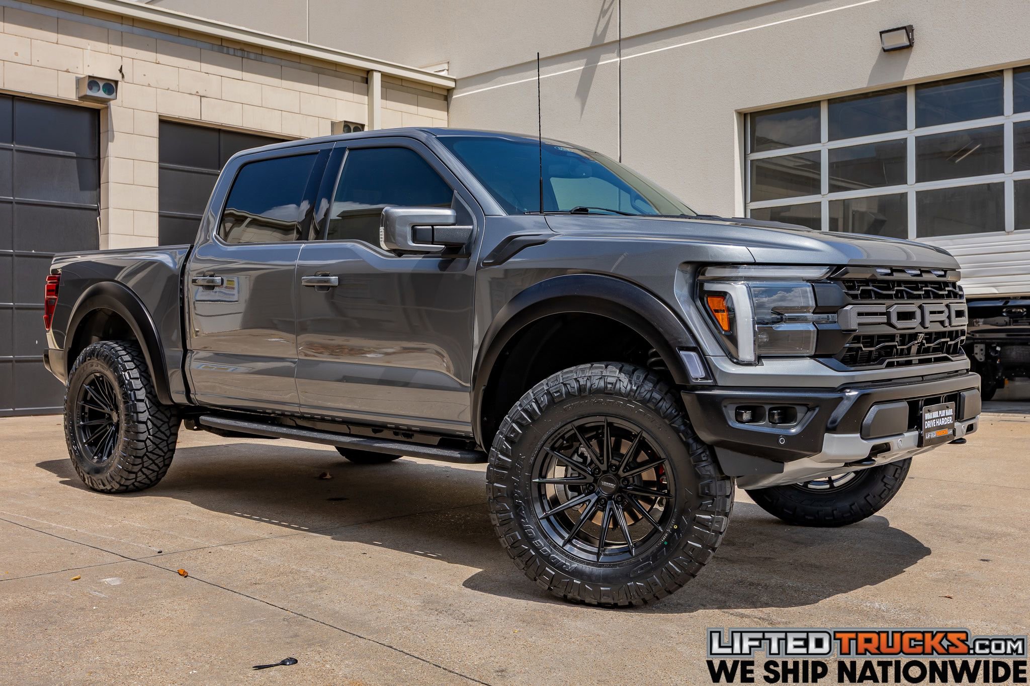 Used 2025 Ford F150 Raptor AWD/4WD image 1