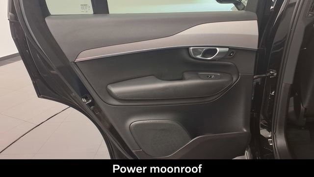 Used 2024 Volvo XC90 B5 Core image 18