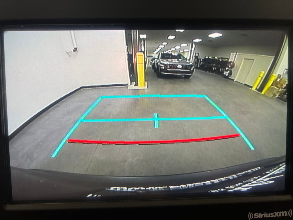 Used 2021 Toyota RAV4 LE image 22