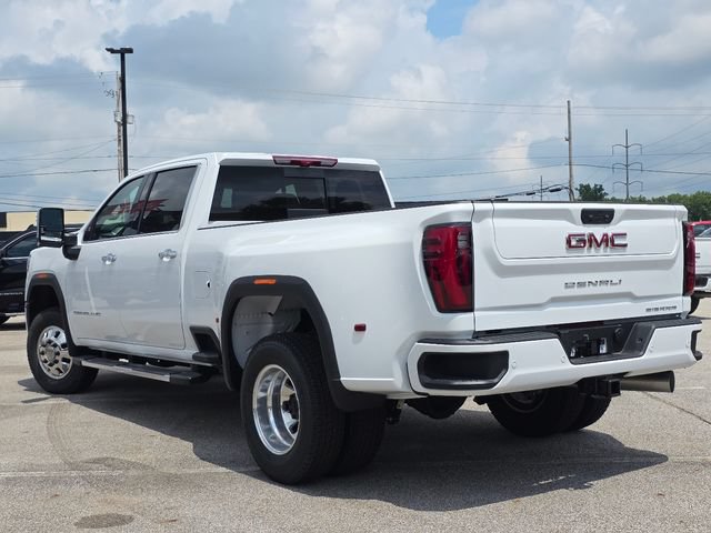 New 2026 GMC Sierra 3500 Denali w/ Denali Reserve Package AWD/4WD image 15