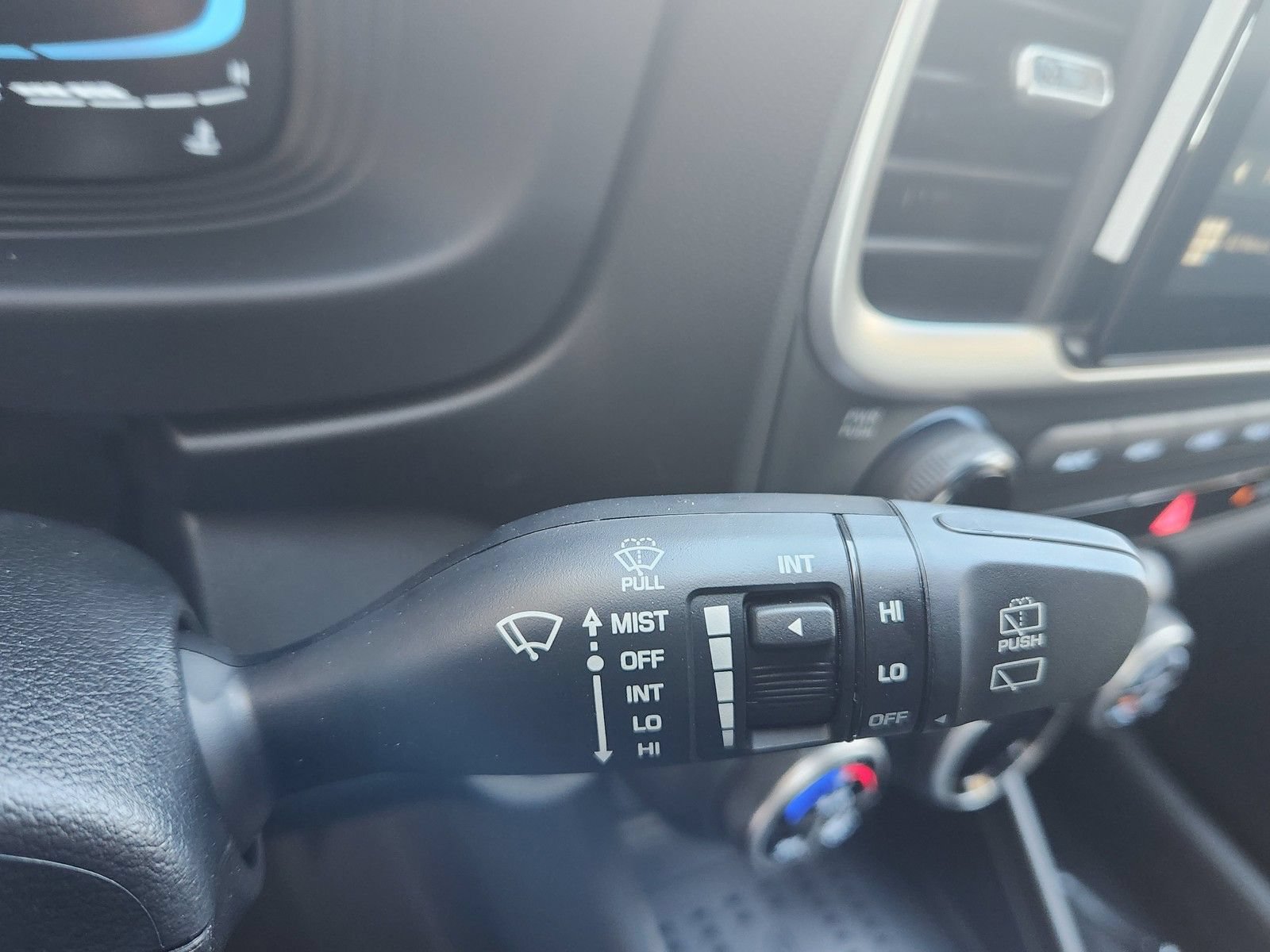 New 2026 Hyundai Venue SEL FWD image 16