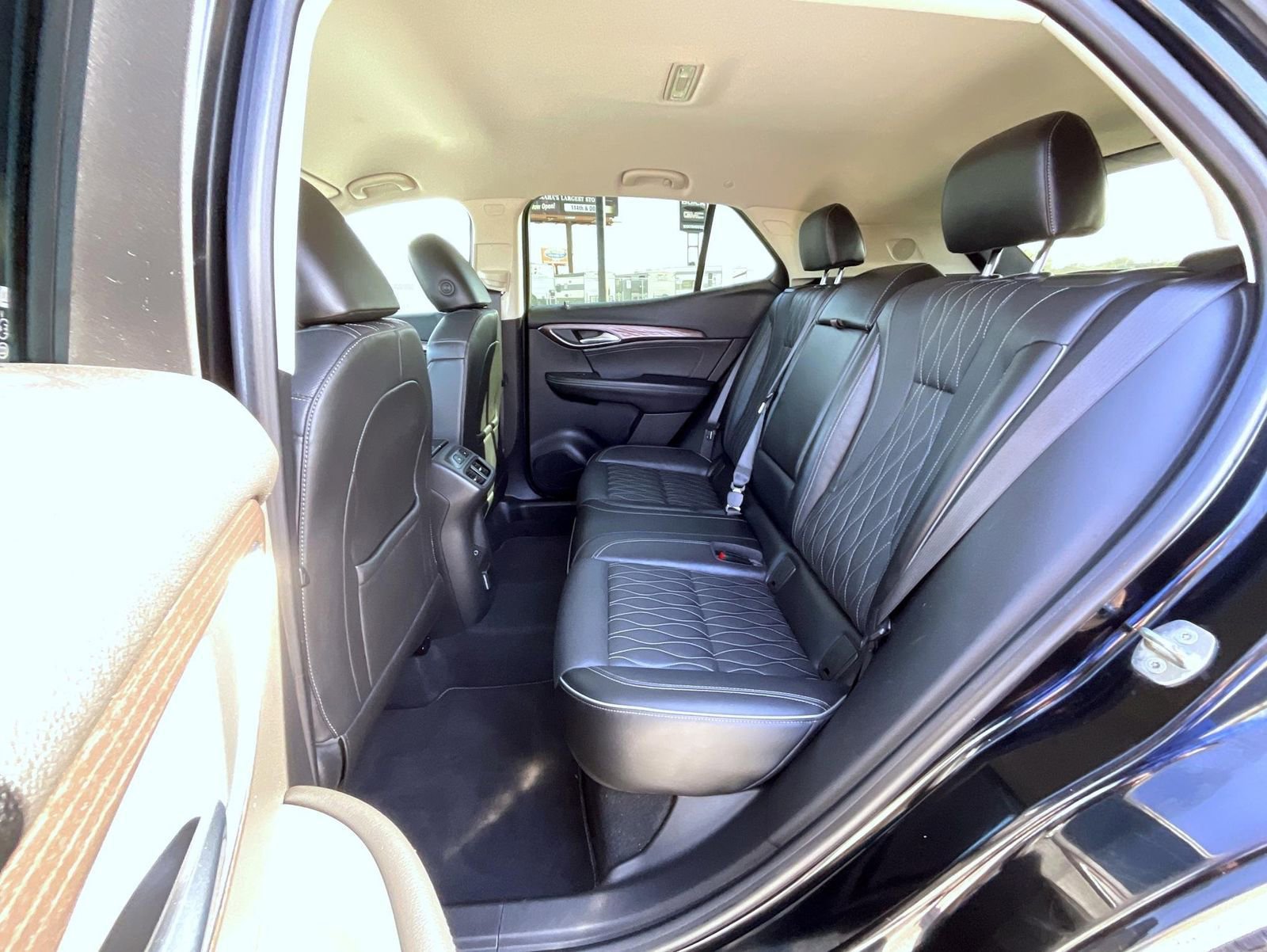 Certified 2021 Buick Envision Avenir AWD/4WD image 19