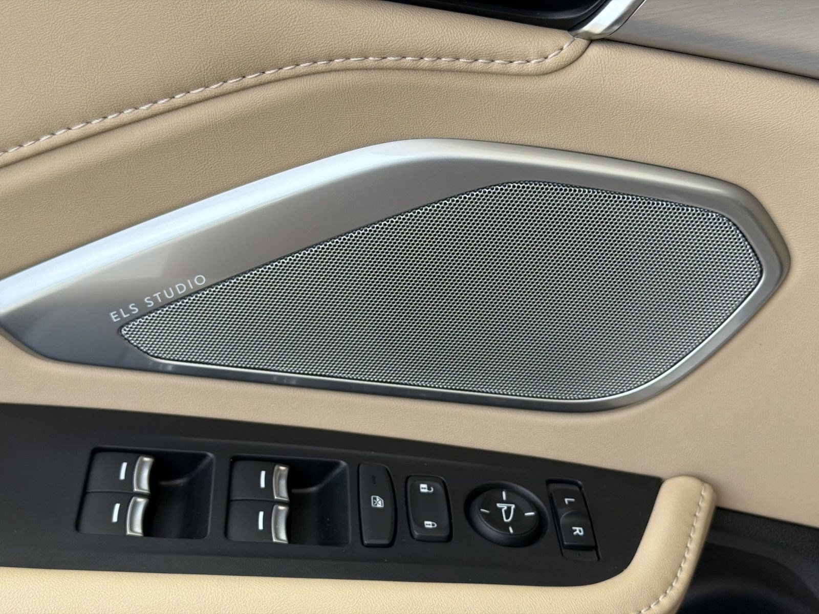Used 2023 Acura RDX FWD w/ Technology Package image 28