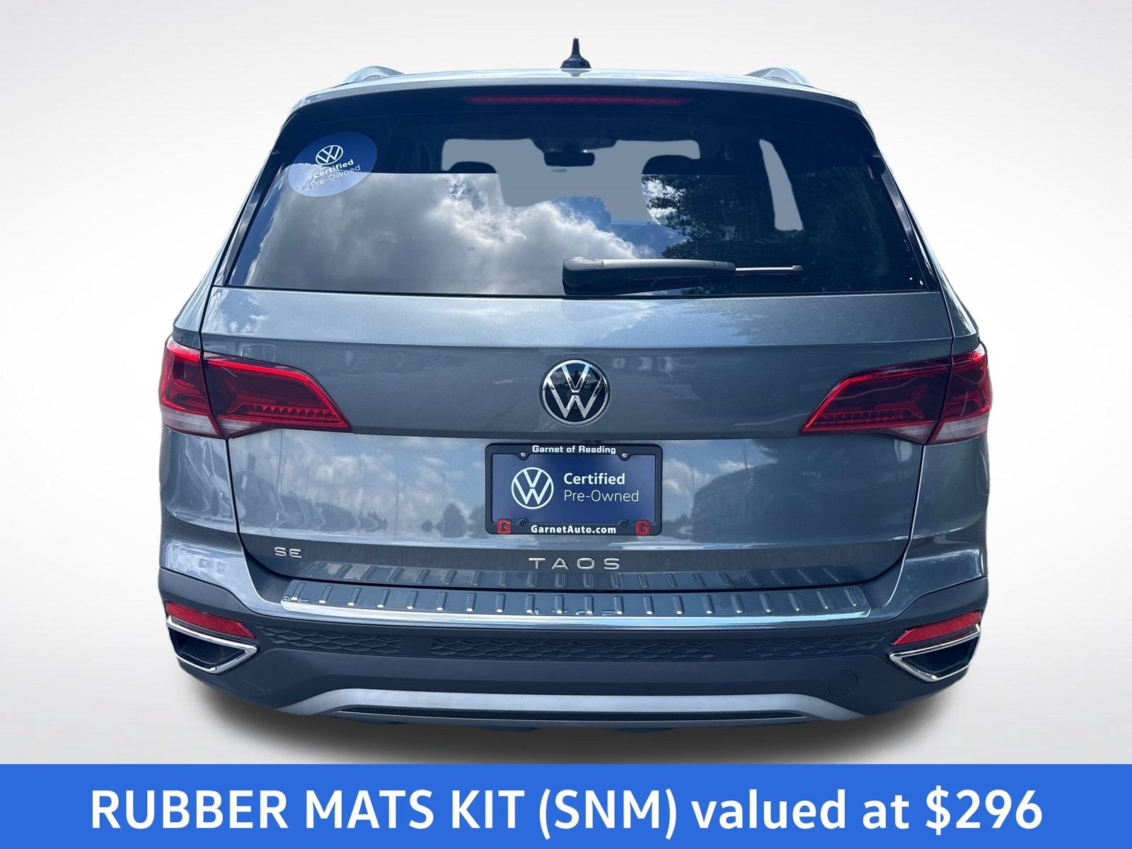 Certified 2023 Volkswagen Taos SE w/ Black Wheel Package FWD image 4