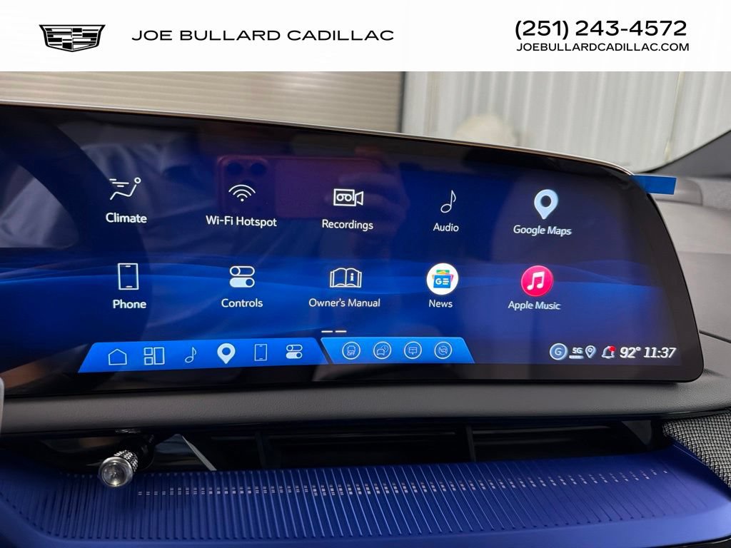 New 2027 Cadillac Optiq Luxury AWD/4WD image 32