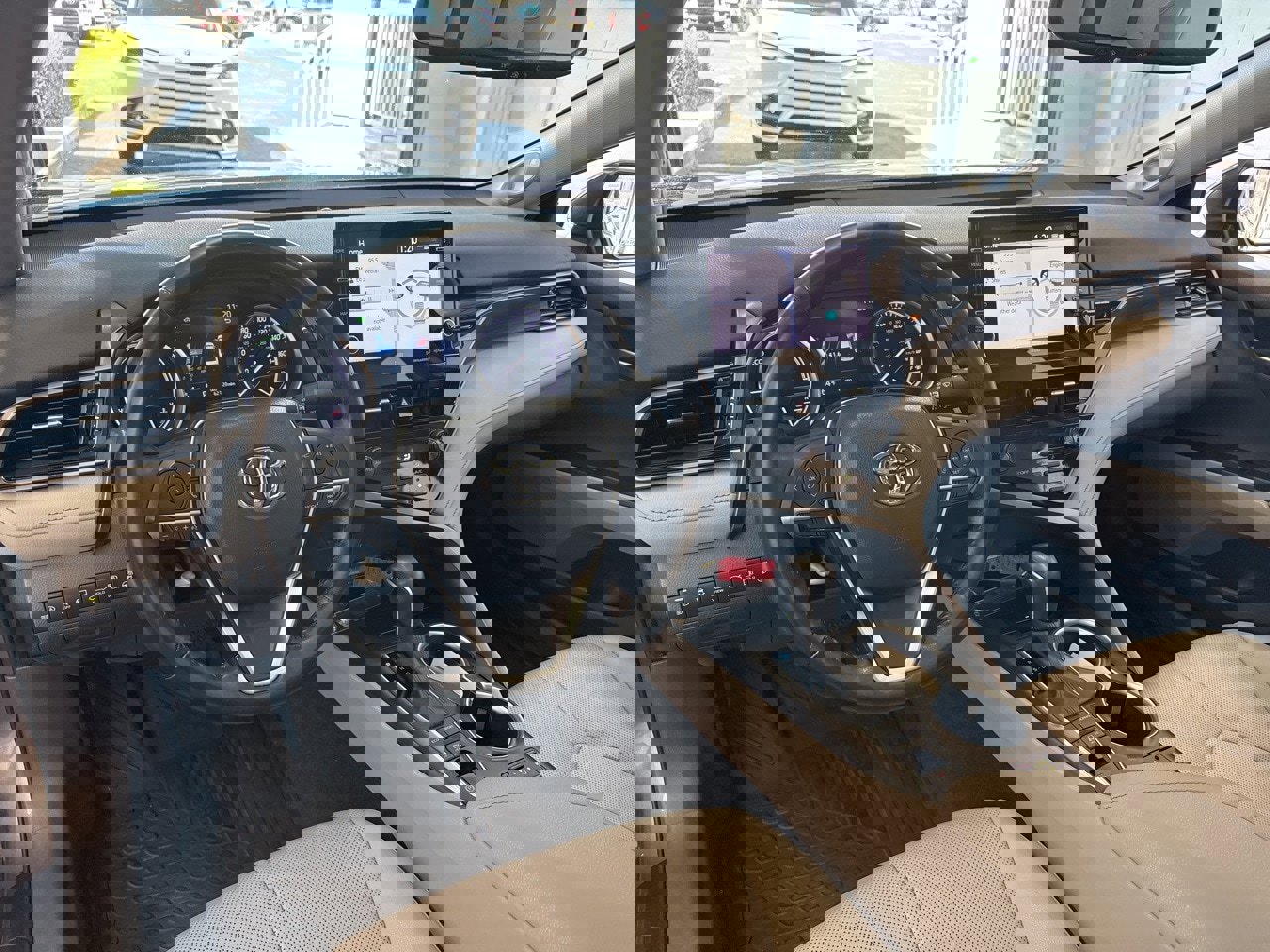 Certified 2021 Toyota Camry XLE w/ Navigation Upgrade Package image 17