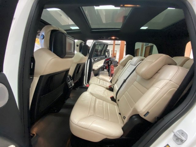 Used 2014 Mercedes-Benz GL 63 AMG 4MATIC image 22