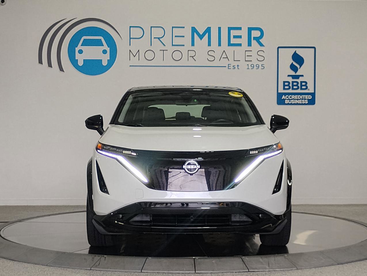 Used 2024 Nissan Ariya AWD image 93