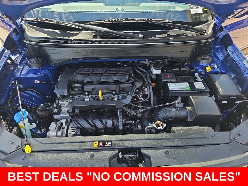 Used 2022 Hyundai Venue Limited FWD image 31