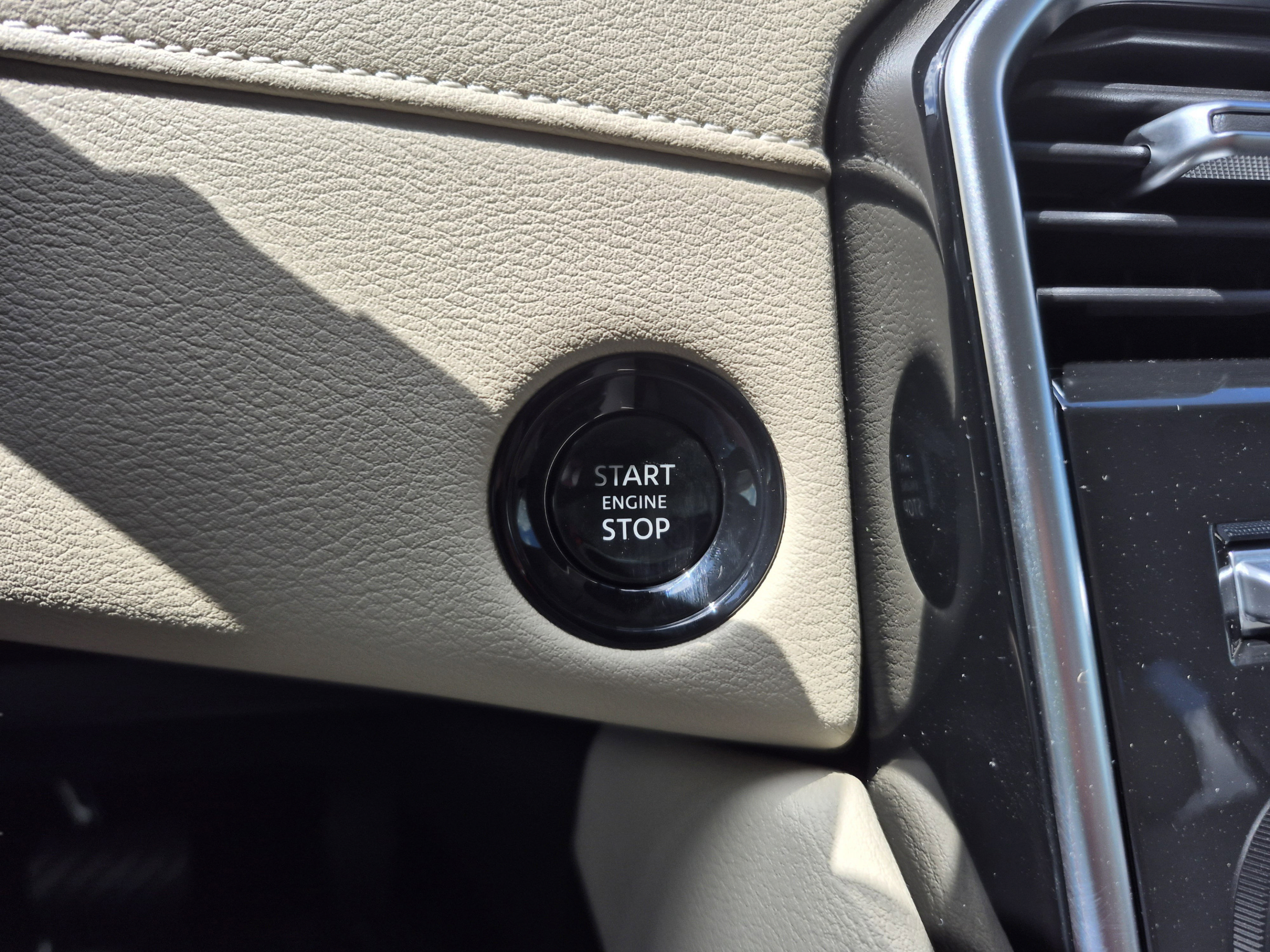 New 2026 Nissan Armada Platinum RWD image 34