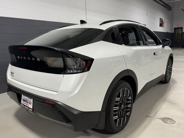 New 2026 Nissan Leaf Platinum+ w/ Cargo Package (Platinum+) FWD image 22