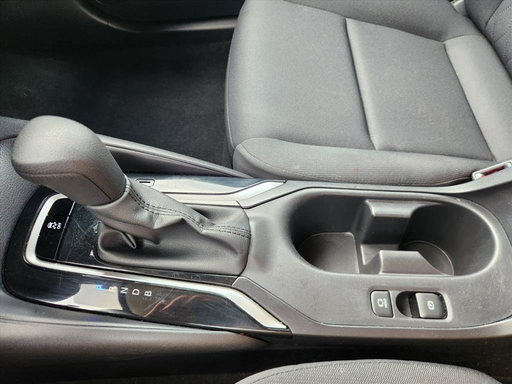 Certified 2025 Toyota Corolla LE FWD image 26