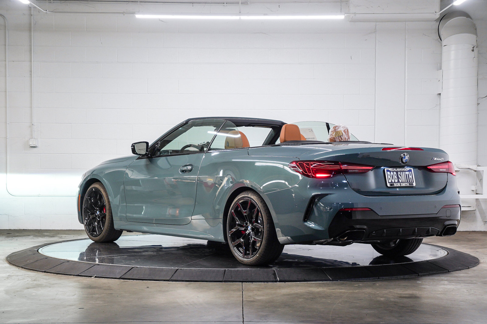 New 2027 BMW M440i Convertible RWD image 10
