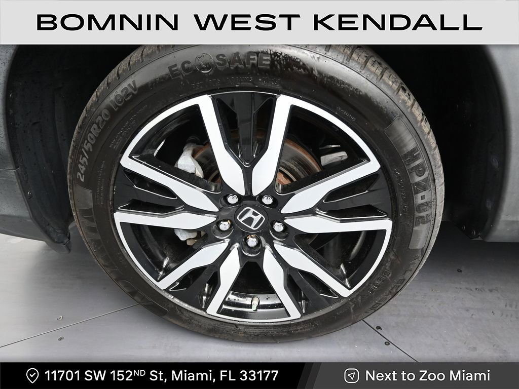 Used 2019 Honda Pilot Touring image 9