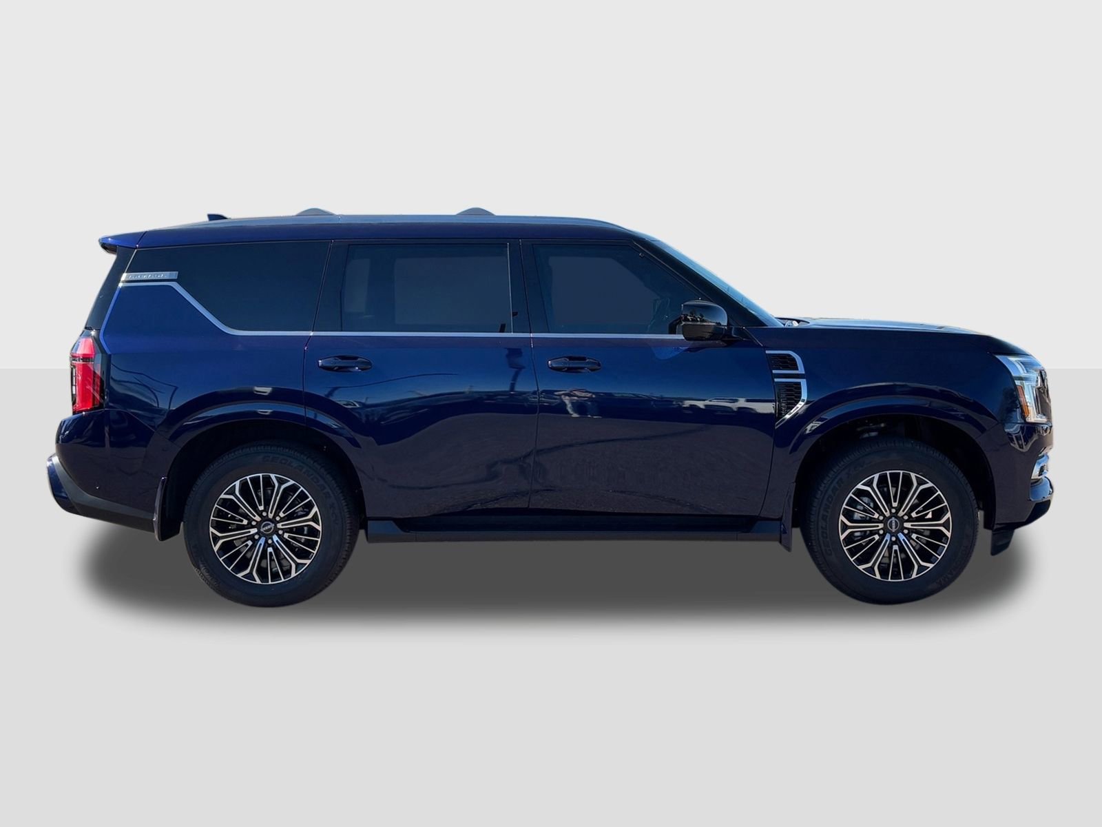 New 2026 Nissan Armada SL w/ Captain's Chari Seat Package image 8