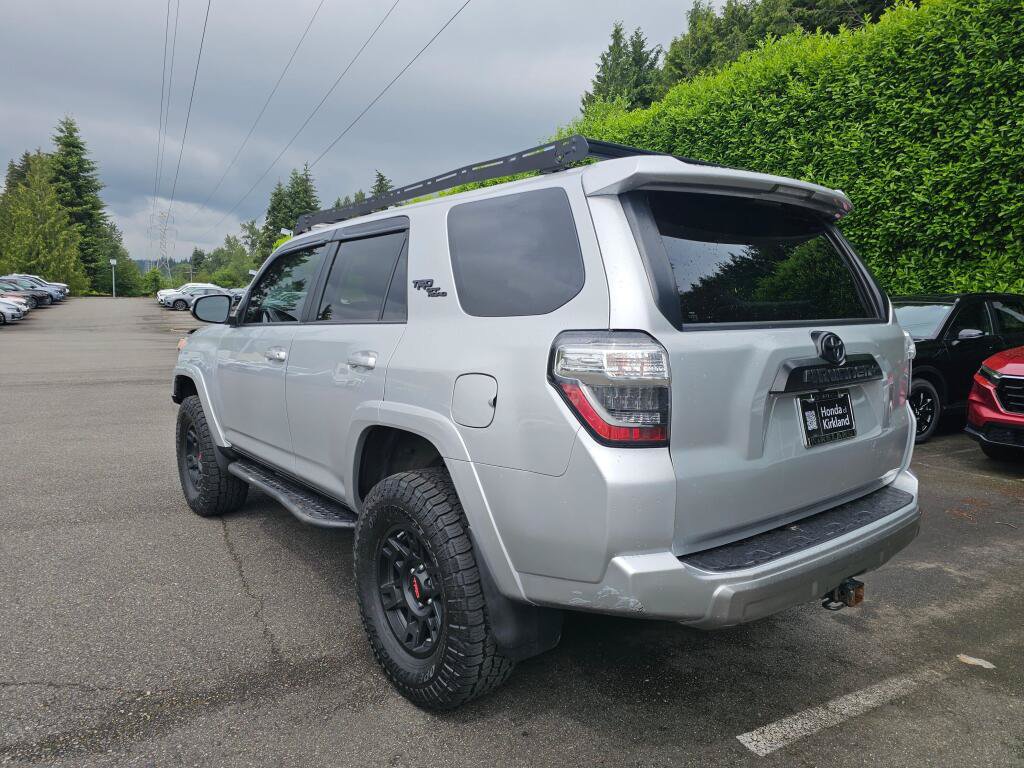 Used 2020 Toyota 4Runner TRD Off-Road Premium AWD/4WD image 5