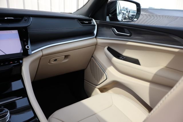 New 2026 Jeep Grand Cherokee Limited image 40