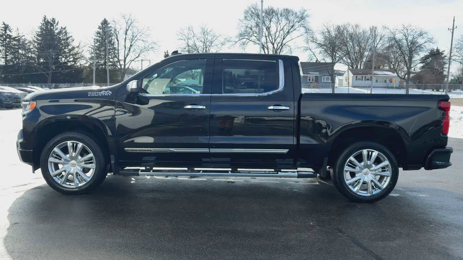 Certified 2022 Chevrolet Silverado 1500 High Country w/ High Country Premium Package image 6