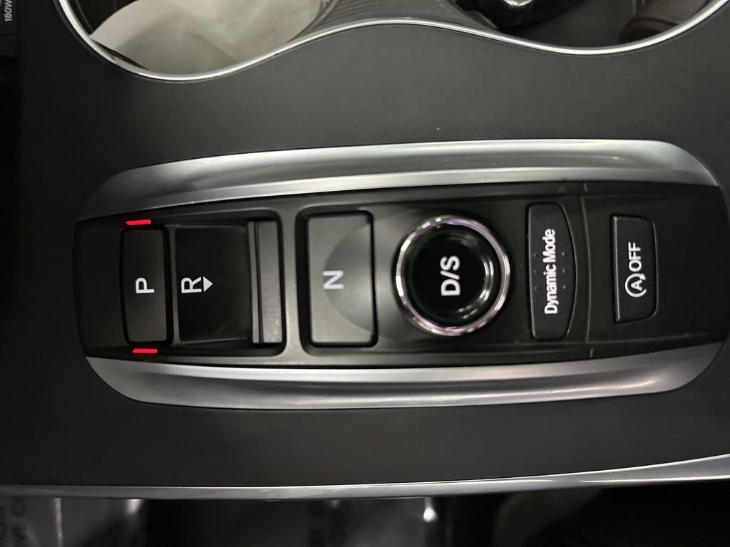 Used 2020 Acura MDX FWD image 17