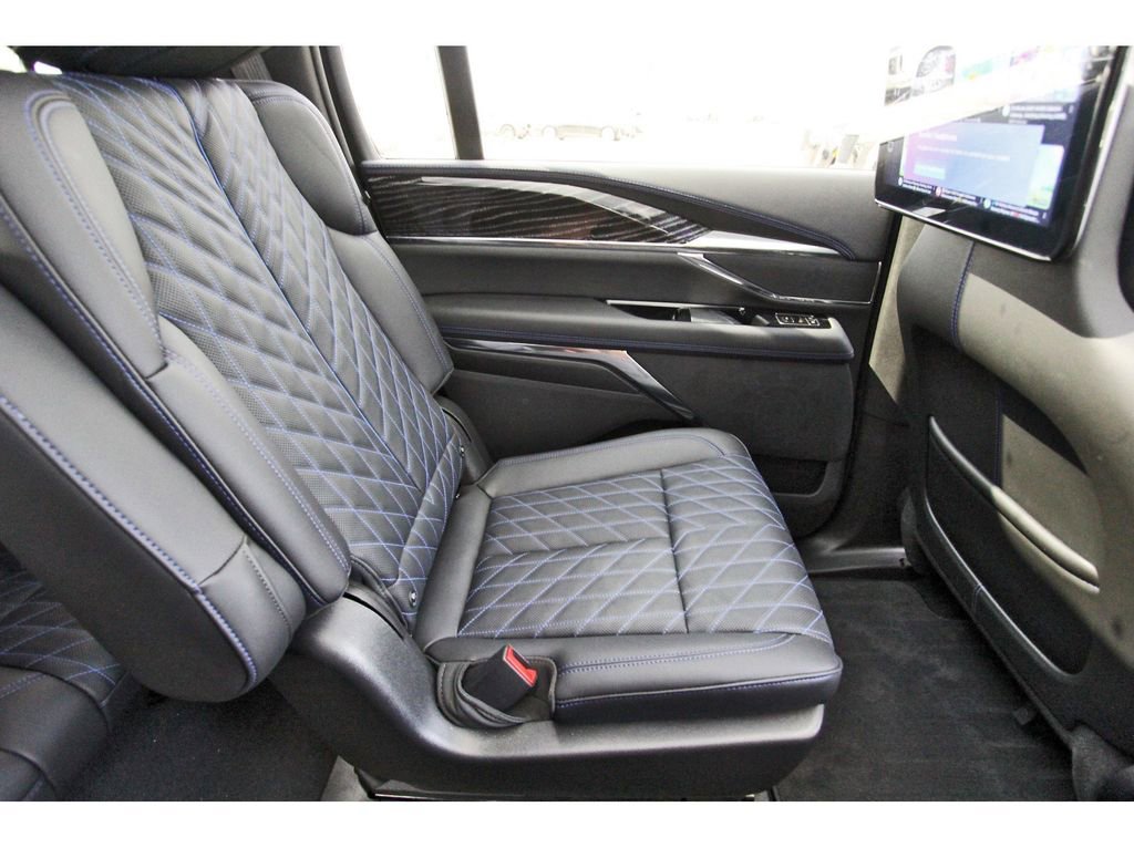 New 2026 Cadillac Escalade IQ Luxury 1 image 11