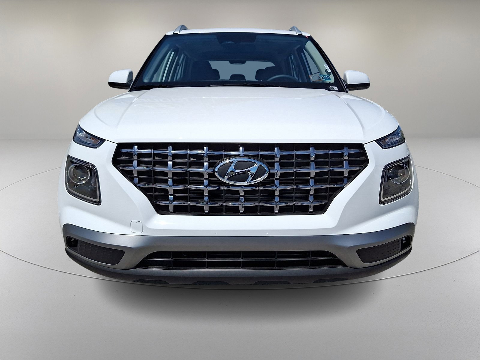 New 2026 Hyundai Venue SEL FWD image 2