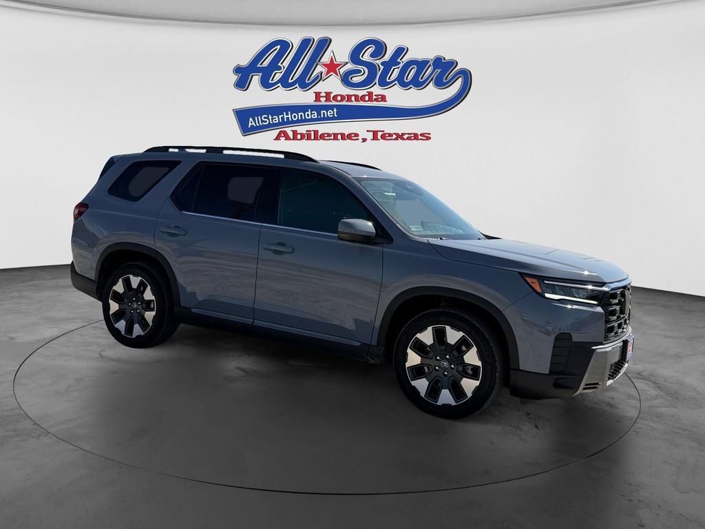 Used 2026 Honda Pilot Elite image 3