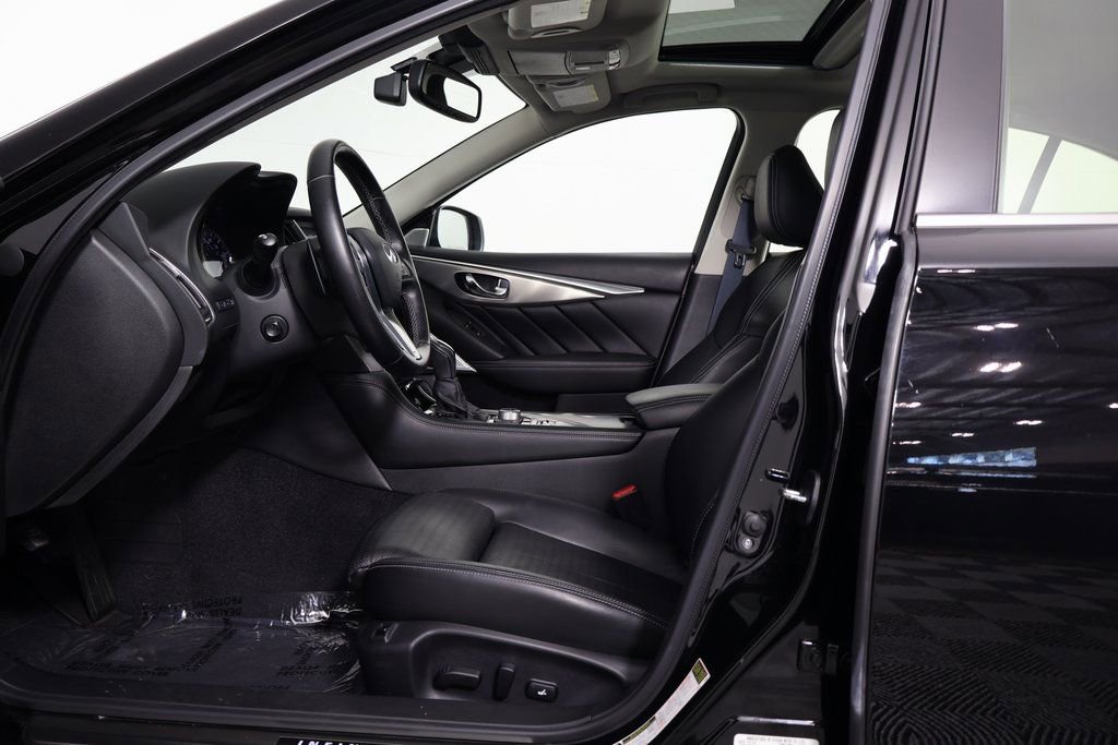 Used 2019 INFINITI Q50 Sport w/ Proactive Package RWD image 10