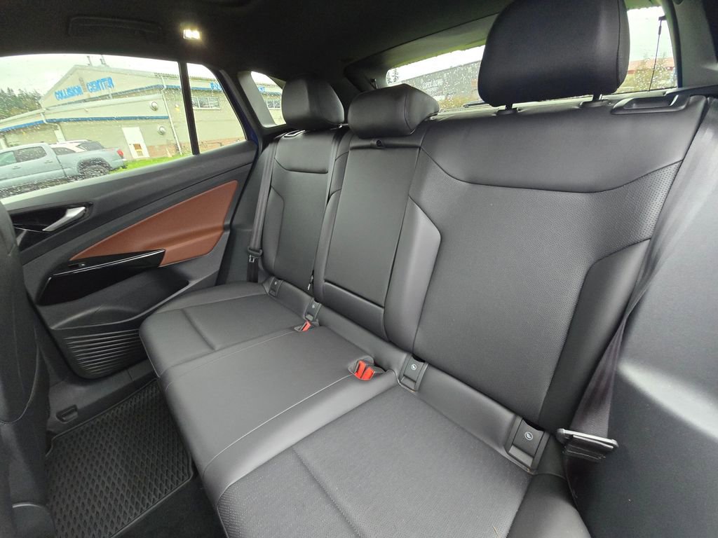 Used 2021 Volkswagen ID.4 Pro S RWD image 13