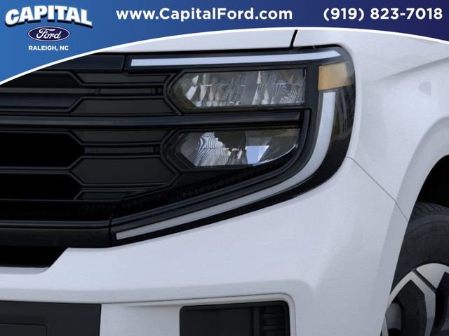 New 2026 Ford Expedition Active image 18