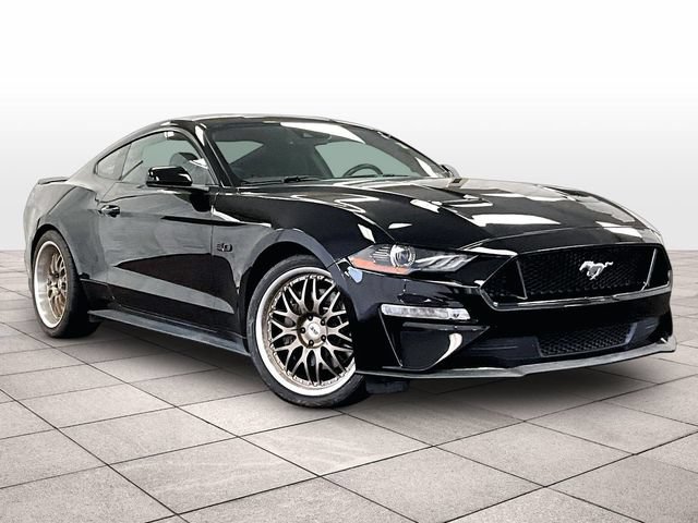 Used 2021 Ford Mustang GT RWD image 2