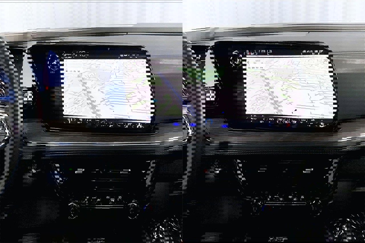 Used 2025 Chevrolet Tahoe LT image 5