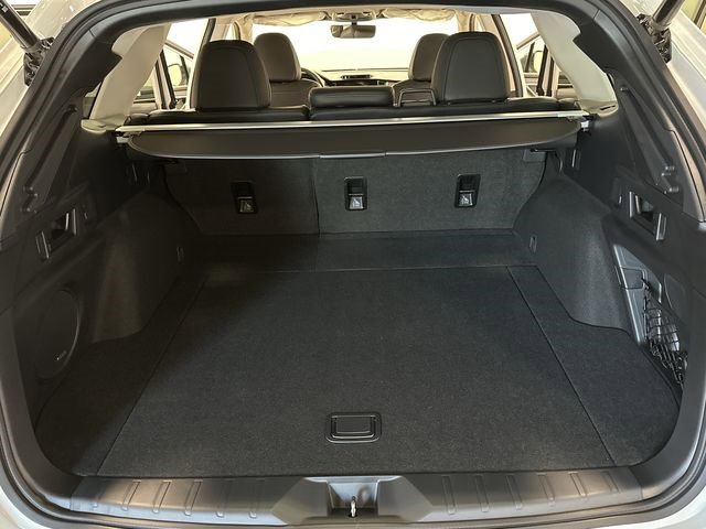Certified 2025 Subaru Outback Limited image 24