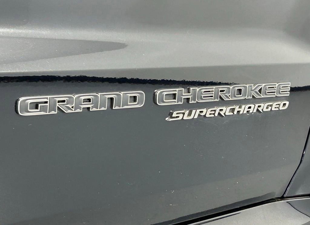 Used 2018 Jeep Grand Cherokee Trackhawk AWD/4WD image 9